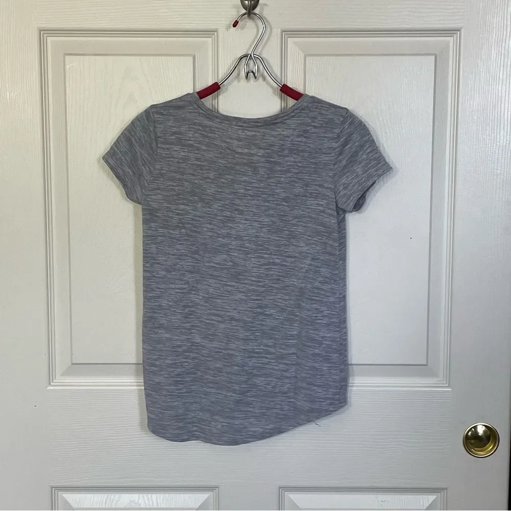 Old Navy Active Go-Dry Girls Short Sleeve T-Shirt, Large (10/12)